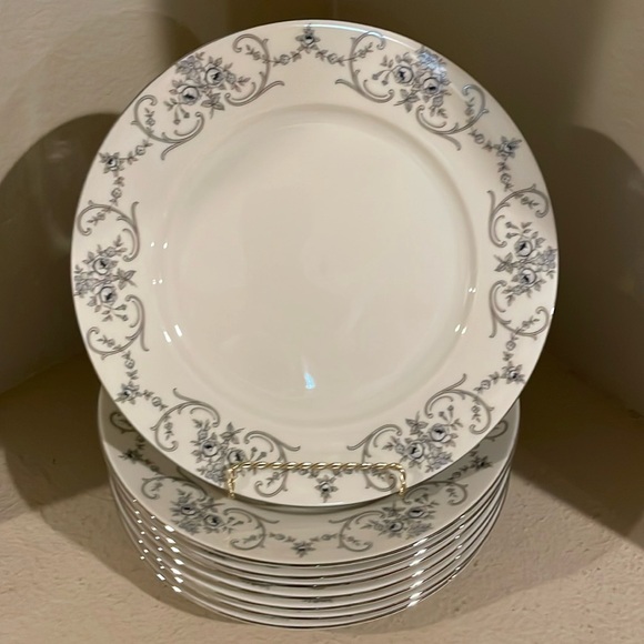 VTG- Johann Haviland Bavaria Rhineland 8 Dinner Plates - Picture 9 of 11